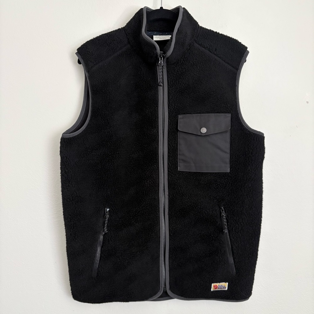 Fjallraven Vardag Family Heavyweight Black Sherpa Fleece Men’s Sz S Workwear